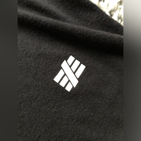 AOH Art of Homage Black & White Tee - Picture 4 of 5